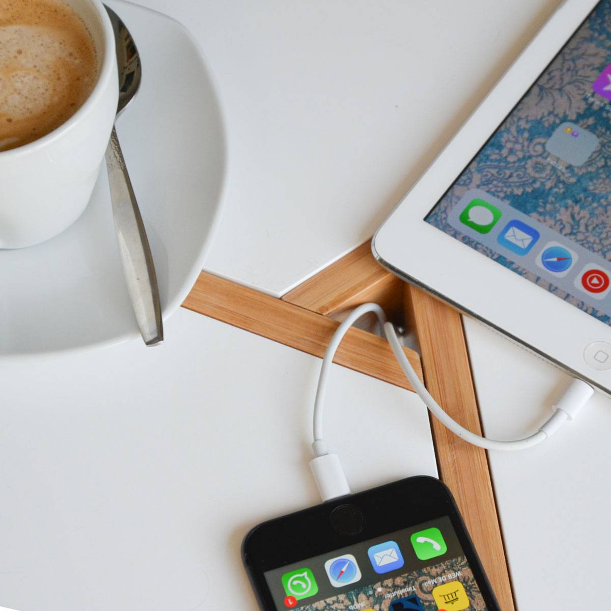 Nordic Style Beistelltisch 40 x 45 cm Holz Tisch Rund Couchtisch Nachttisch Weiß