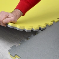 3.2qm Profi Fitnessmatte 2cm - 4er Set 90x90 Bodenschutzmatte für Fitnessgeräte 3.2qm Profi Fitnessmatte 2cm - 4er Set 90x90 Bodenschutzmatte für Fitnessgeräte