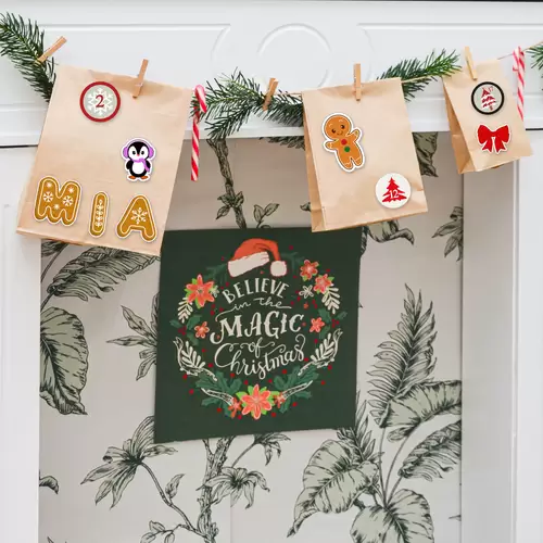DIY Adventskalender zum Befüllen - 24 Papiertüten in 3 Größen Sticker Bastelset DIY Adventskalender zum Befüllen - 24 Papiertüten in 3 Größen Sticker Bastelset