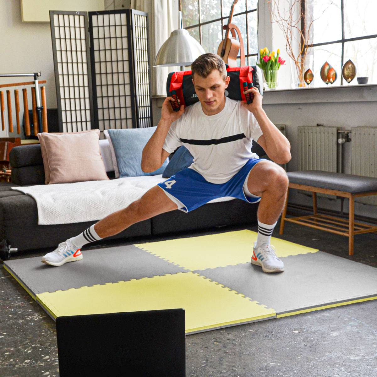 1.6qm Profi Fitnessmatte 2cm - 2er Set 90x90 Bodenschutzmatte für Fitnessgeräte