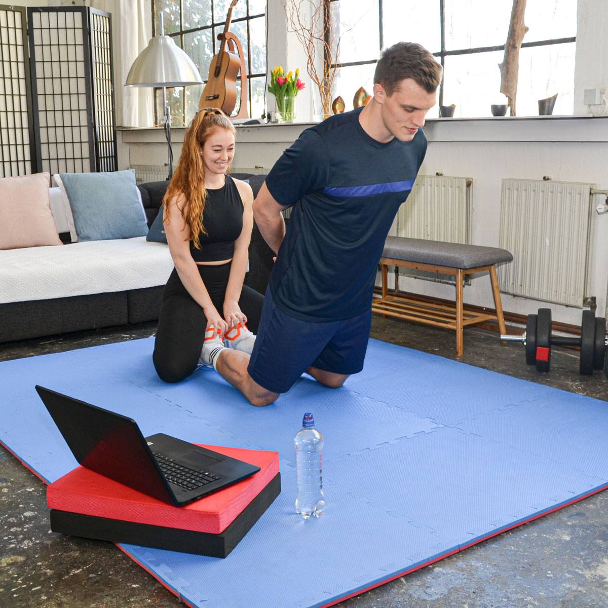 3.2qm Profi Fitnessmatte 2cm - 8er Set 63x63 Bodenschutzmatte für Fitnessgeräte