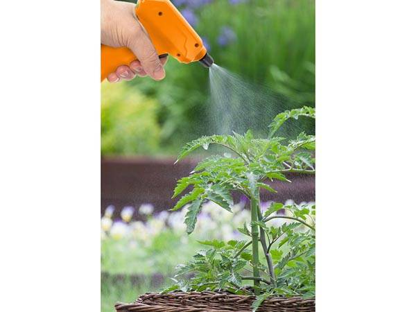 Drucksprüher, elektrisch, akkubetrieben, einstellbare Düse, LED-Anzeige, 1 Liter, Weiß/Orange/Schwarz