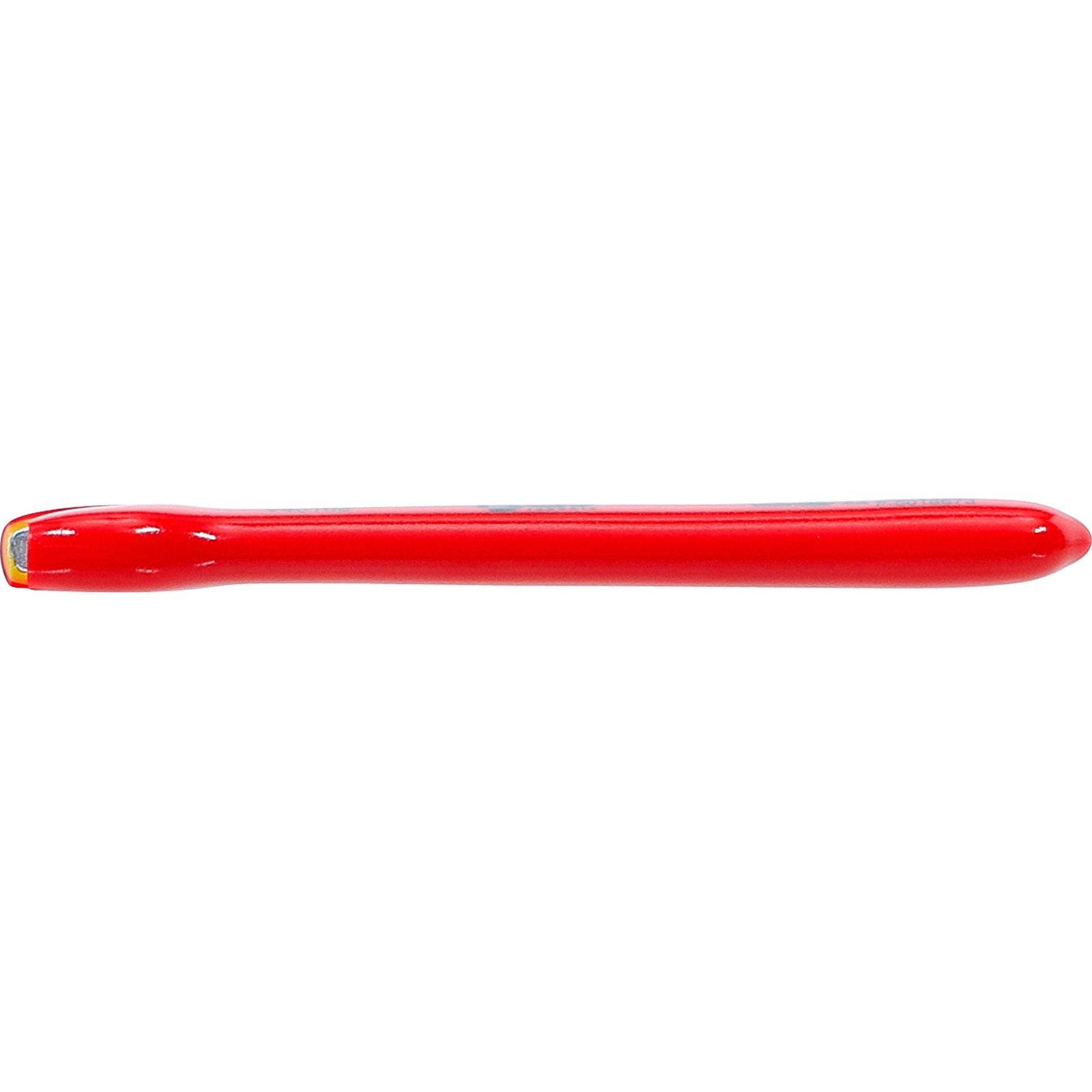 Ein roter BIC Cristal Kugelschreiber, der horizontal vor einem weißen Hintergrund liegt.