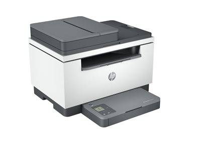 Ein grau-weißer Multifunktionsdrucker mit HP-Logo, ausgestattet mit einem Papierausgabefach, Bedienfeld und Scannnerdeckel.