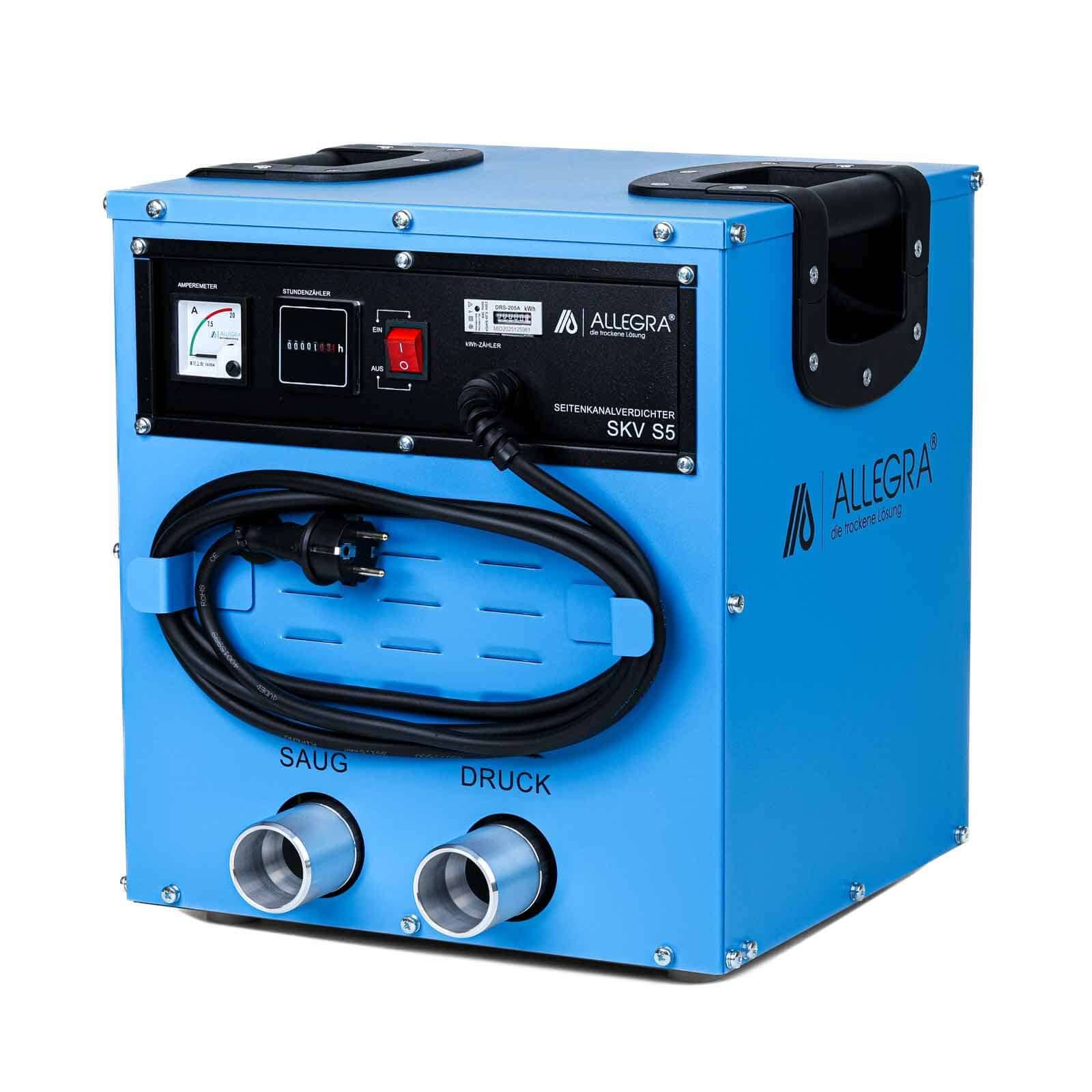 Blaue Allegra SKV S5 Industriesteuerkonsole mit Display, Stromschalter, Spiralkabel und zwei vorderen Schlauchverbindungen mit den Bezeichnungen SAUG und DRUCK.