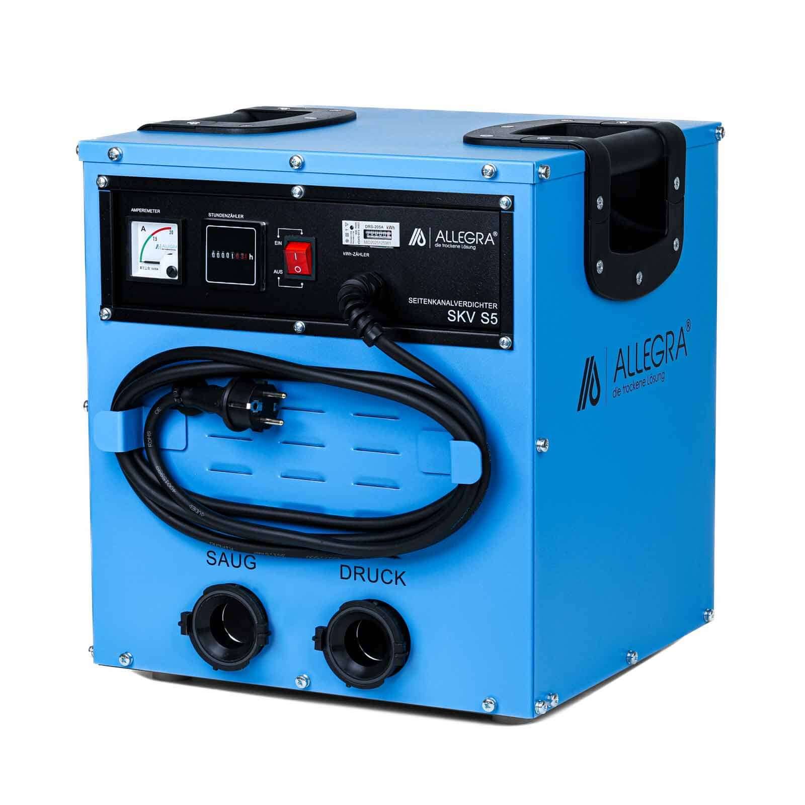 Blue AllegrA SKV 5S Industrie-Saug-/Pumpeinheit mit Bedienfeld, aufgewickeltem Stromkabel und zwei vorderen Anschlüssen mit den Beschriftungen „SAUG