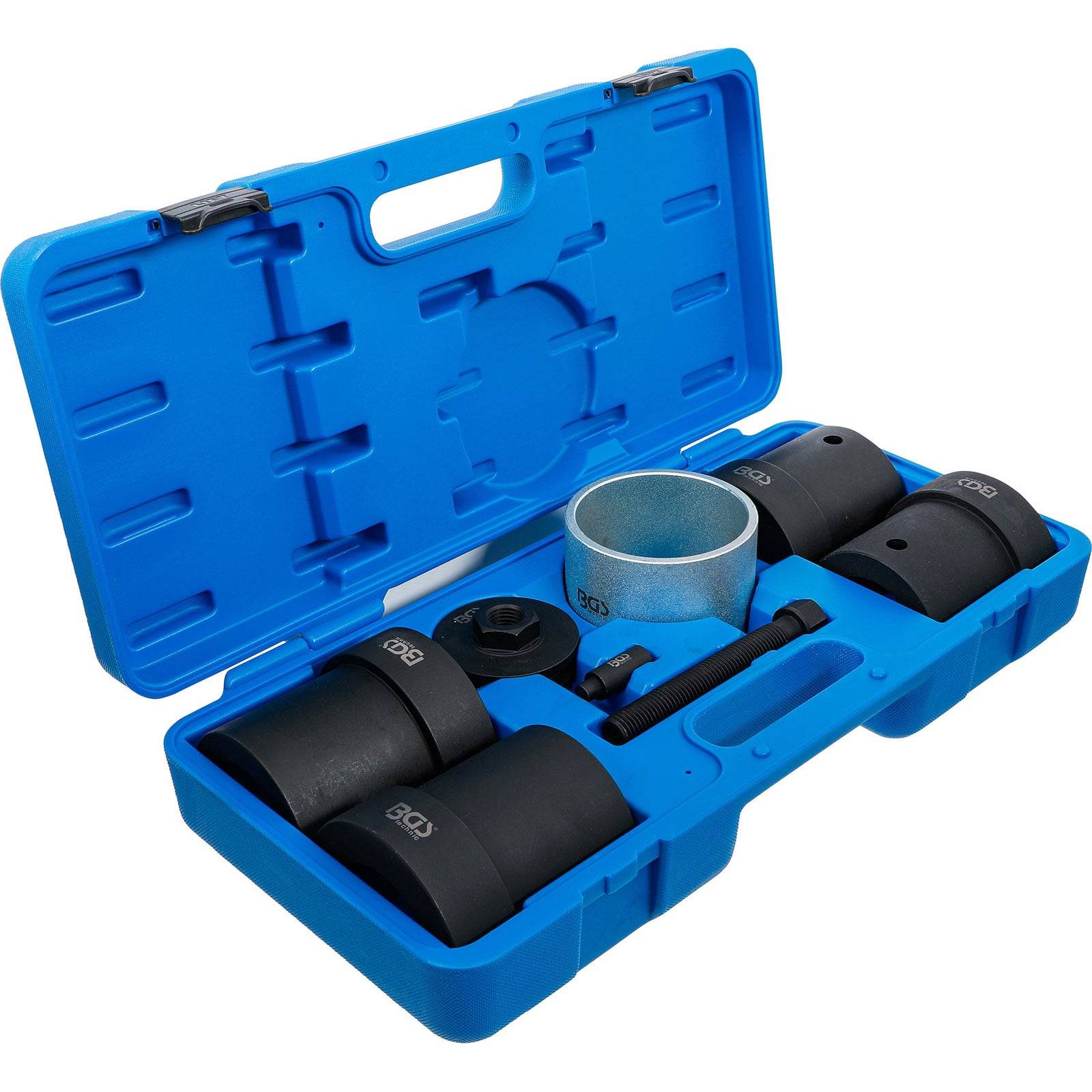 Eine blaue Plastikbox, die einen Satz von Autowerkzeugen enthält, darunter mehrere schwarze zylindrische Komponenten und einen Metallfarbzylinder, fachgerecht angeordnet zur Aufbewahrung.