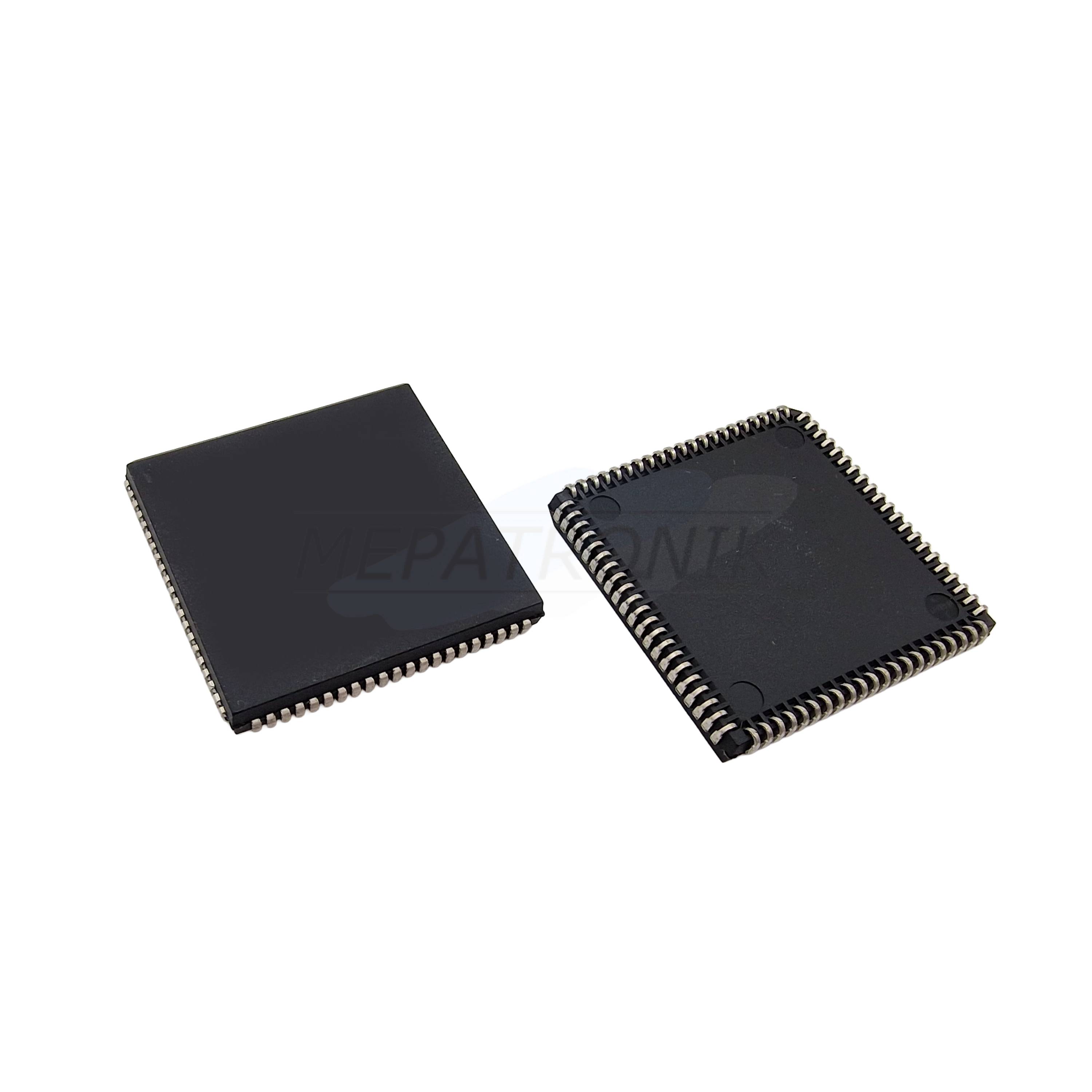 UM82C206L PLCC84 SMT PERIPHERAL CONTROLLER