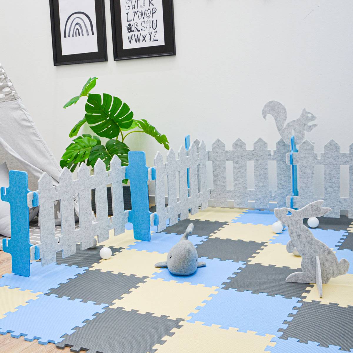 Kinder Spielhaus aus Recycling Filz 110x100x124 Indoor Outdoor Haus mit Zubehör