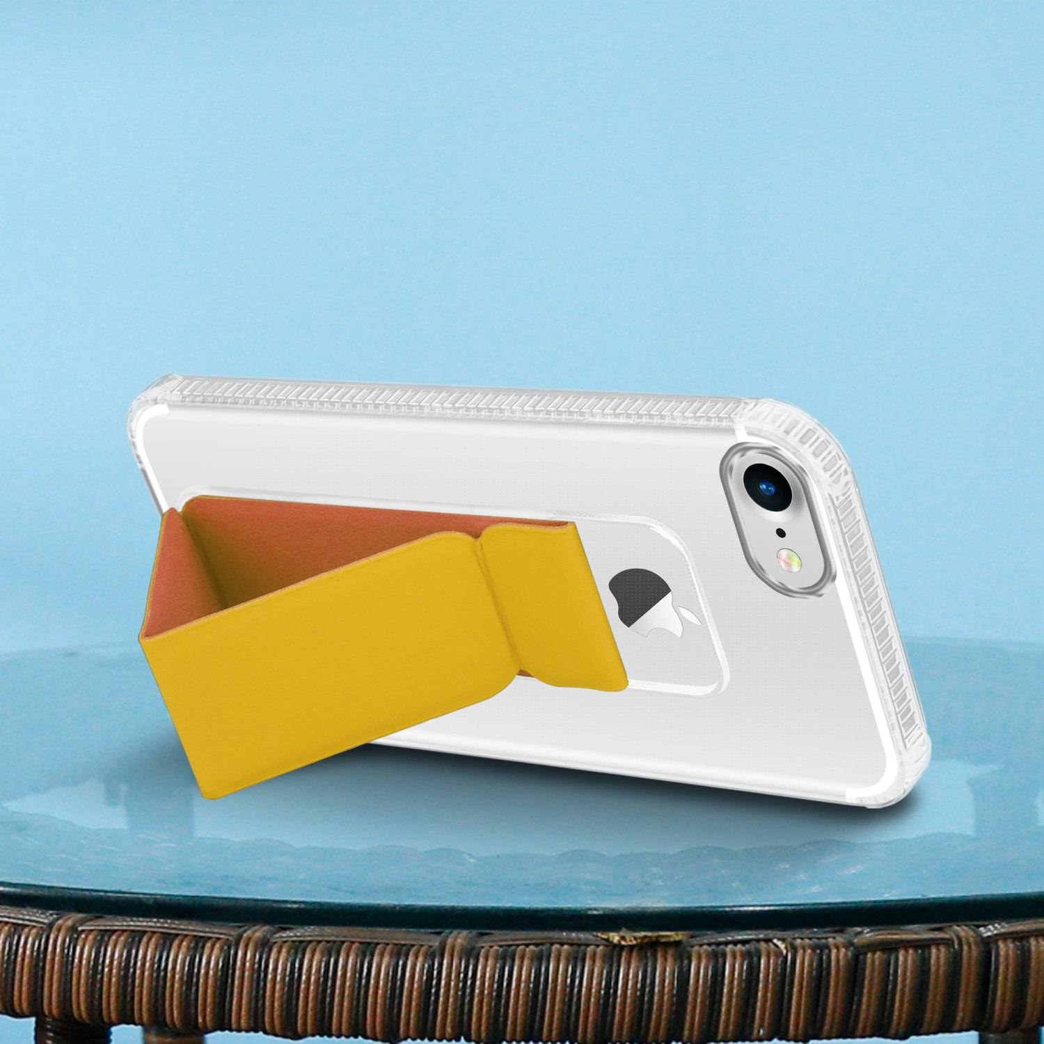 Cadorabo Schutzhülle für Apple iPhone 7 / 7S / 8 / SE 2020 Hülle in Gelb Etui TPU Silikon Case Cover Standfunktion
