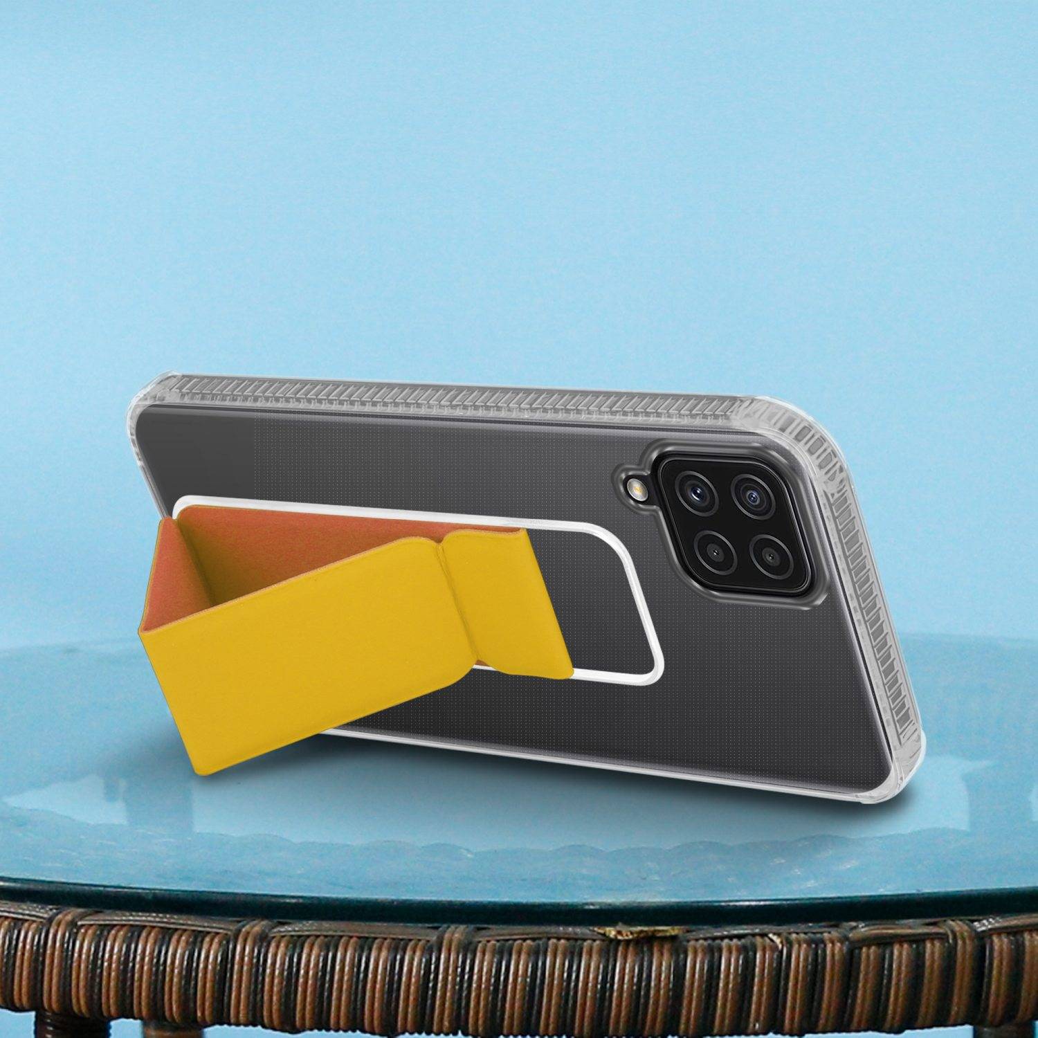 Cadorabo Schutzhülle für Samsung Galaxy A22 4G / M22 / M32 4G Hülle in Gelb Etui TPU Silikon Case Cover Standfunktion