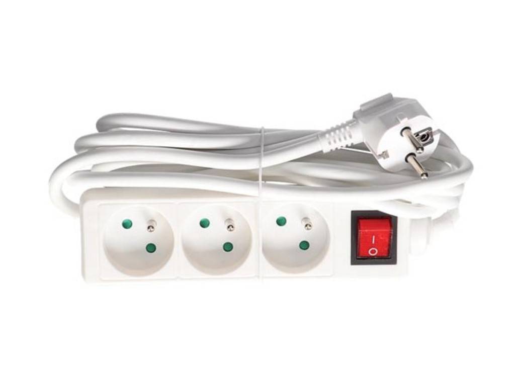Perel Steckdosenleiste mit Schalter, 3 Steckdosen Typ E, Kabel 3 m, 3G1.5, Innenbereich, Weiß