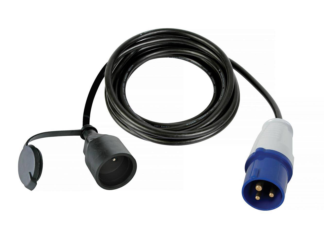 Schwarzes elektrisches Verlängerungskabel aufgewickelt mit einem europäischen blauen dreipoligen Stecker an einem Ende und einer Steckdose mit Schutzkappe am anderen Ende.
