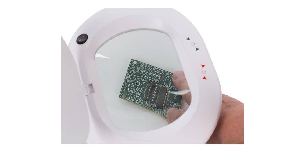 Velleman LED-LUPENLEUCHTE - DIMMBAR - 5 DIOPTRIEN - 60 LEDs