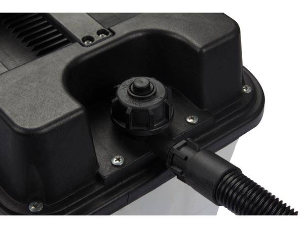 Toolland Dampf-Tapetenablöser 2200W, Dampfplatte 28 x 20, Schlauch 3 m, Wassertank 4.5 l