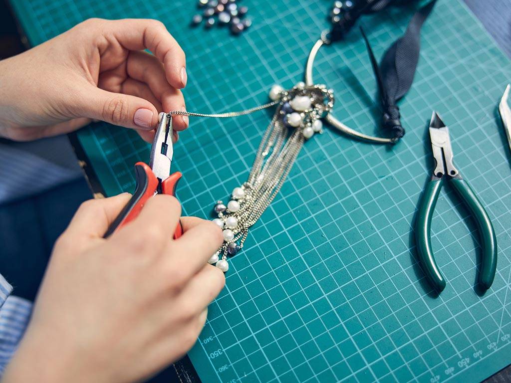 MINIATUR-FLACHRUNDZANGE