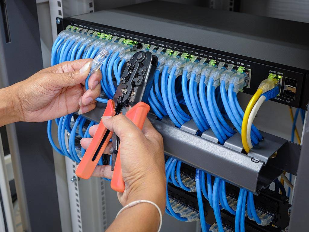 Crimpzange für Westernstecker 6p4c (rj11), 6p6c (rj12), 8p8c (rj45)