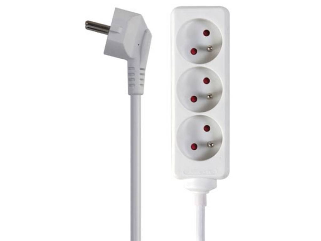 Perel Steckdosenleiste, 3 Steckdosen Typ E, Kabel 1.5 m, 3G1.5, Innenbereich, Weiß