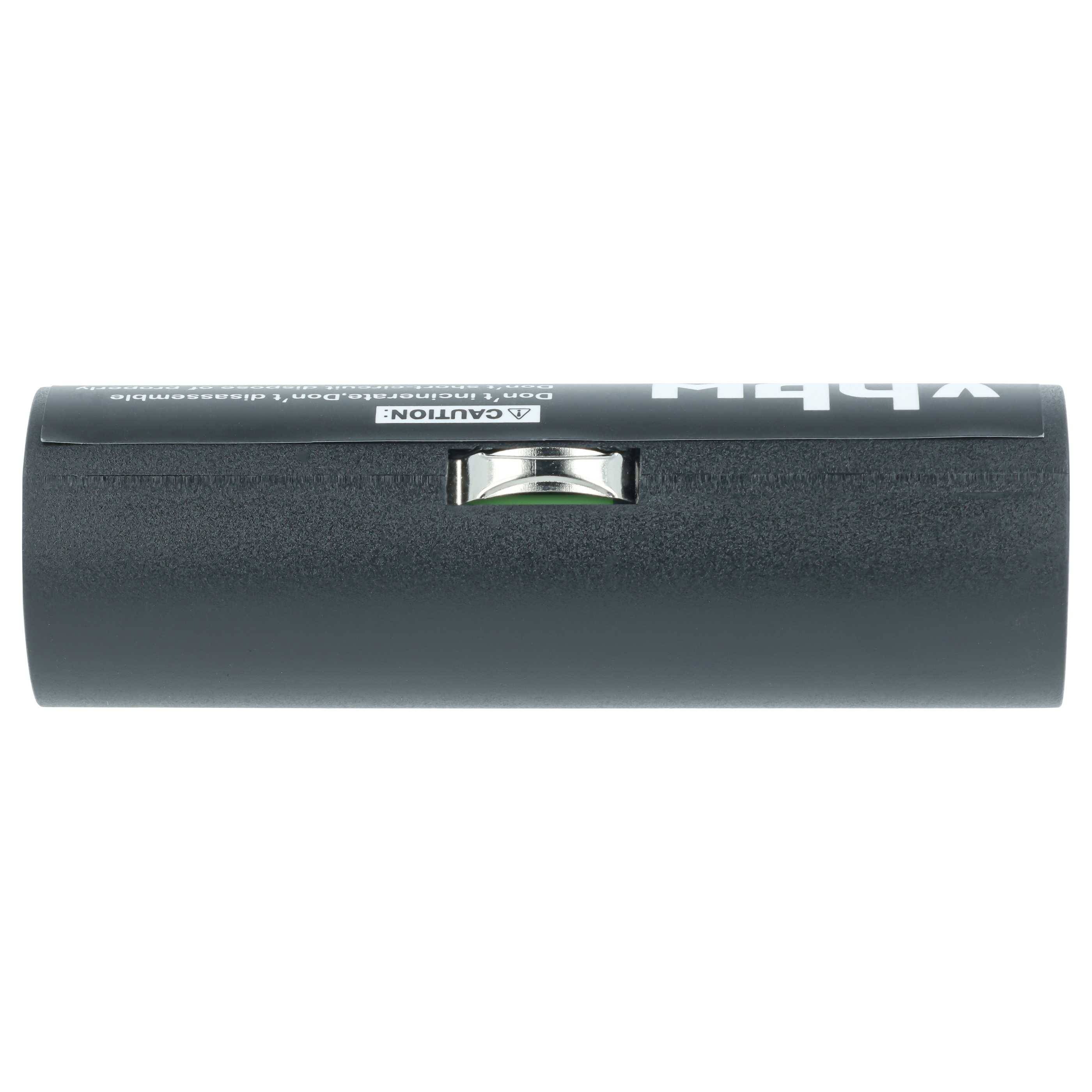 Schwarze zylindrische Batterie mit einem kleinen Metallschalter oder Stecker an der Seite, abgebildet auf weißem Hintergrund.