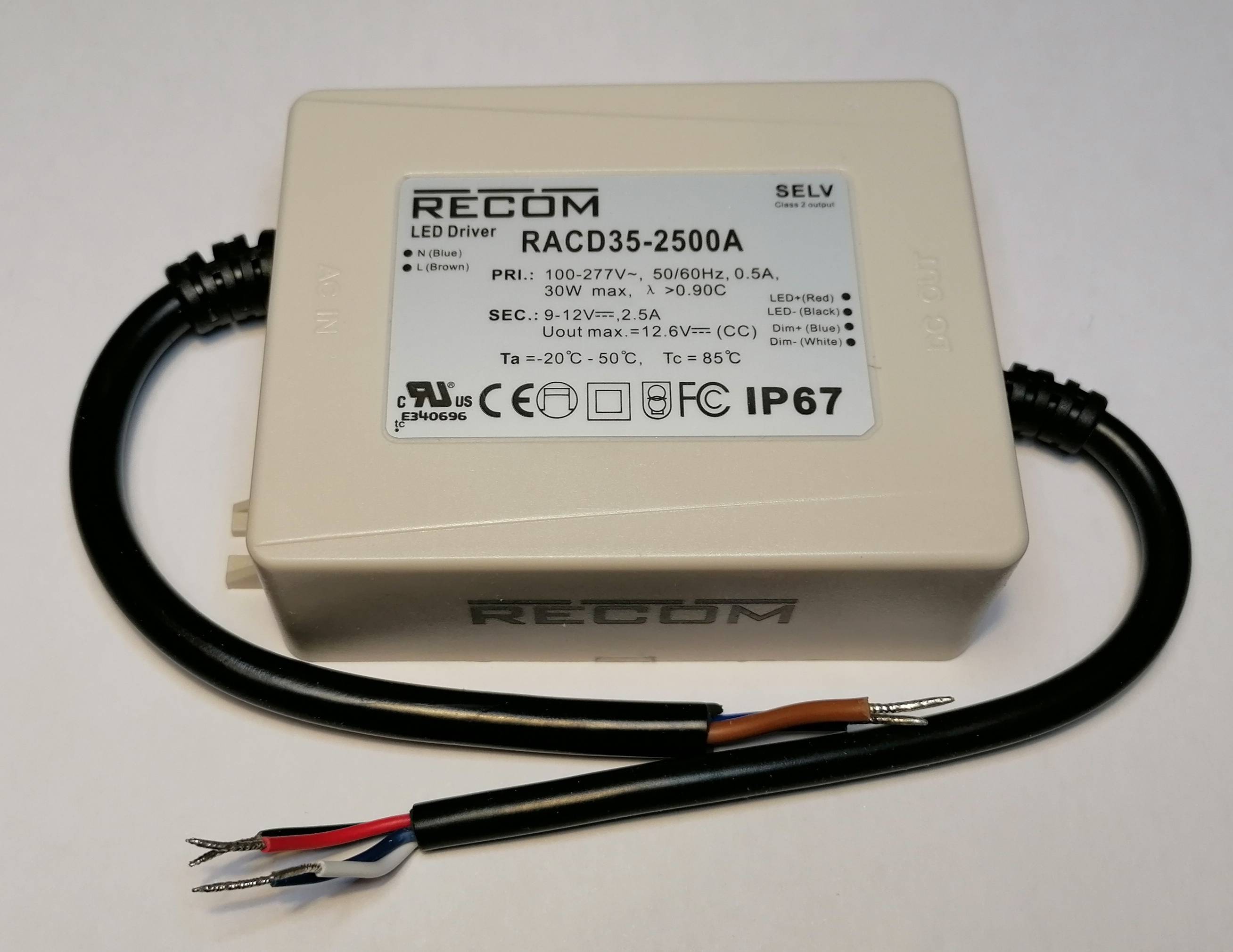 Recom RACD35-2500A Led Netzteil KSQ 30W 9-12V 2500mA 2,5A CC + Dimmbar