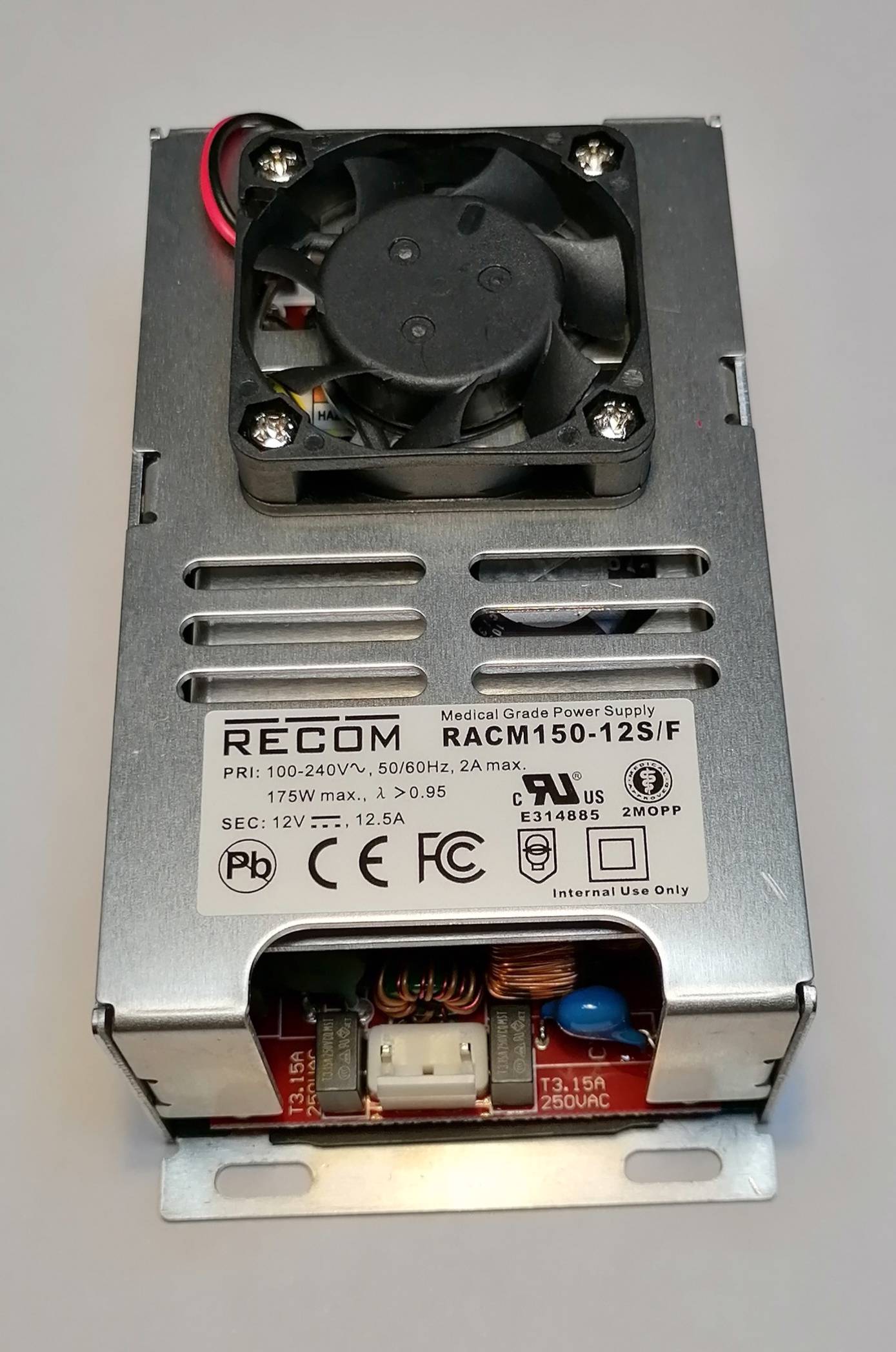 Recom RACM150-12S/F Netzteil Case Medical 150W 12V 12,5A CV