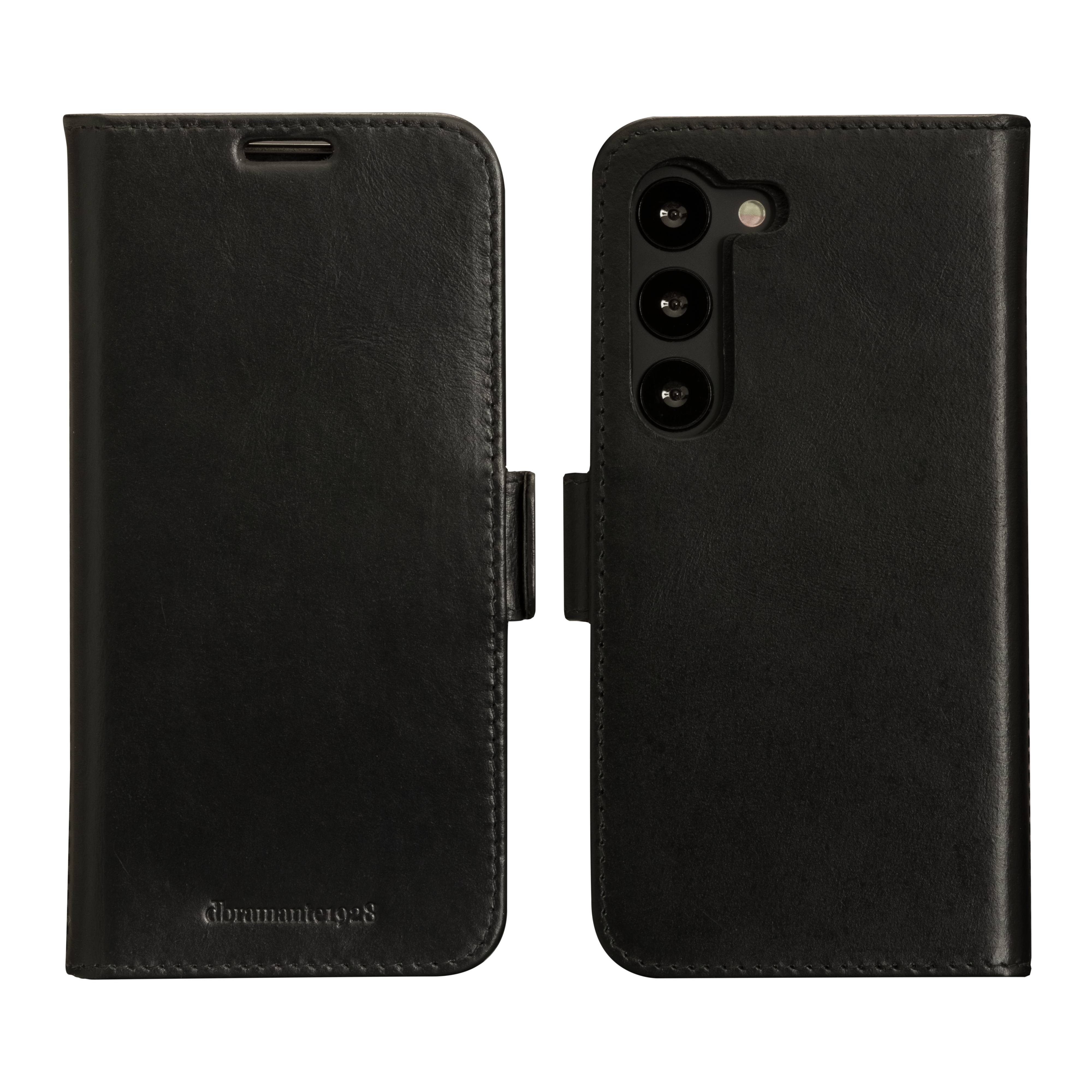 Schwarze Leder-Handytasche, geöffnet dargestellt, mit vorderer Abdeckung und Kameraausschnitten auf der Rückseite für ein Smartphone mit mehreren Objektiven.