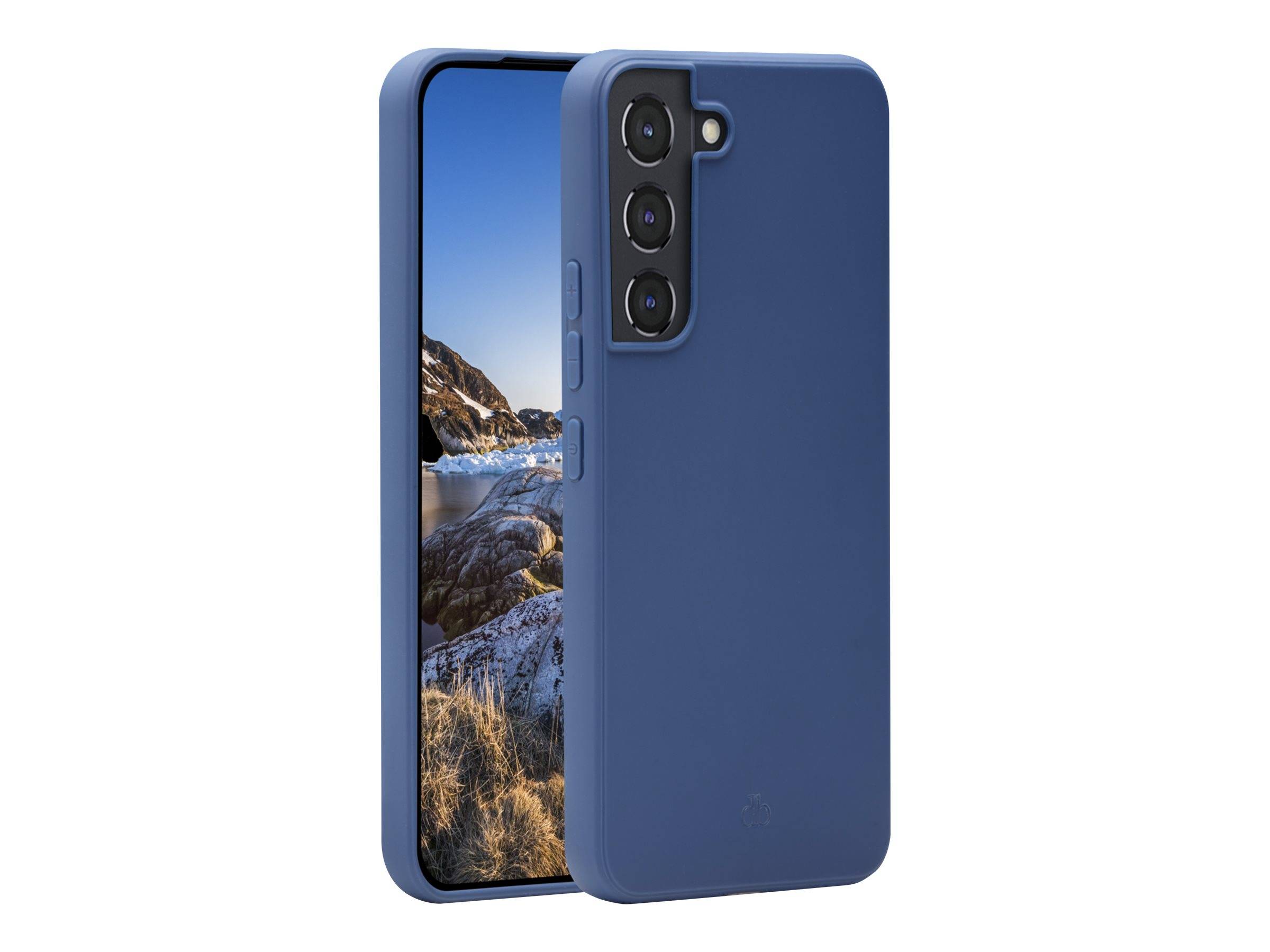 Blauer Smartphone-Case, das auf einem Telefon angebracht ist, mit ausgestanztem Dreifach-Kamera-Ausschnitt und vollständiger Rückseite abgedeckt, vor weißem Hintergrund dargestellt.