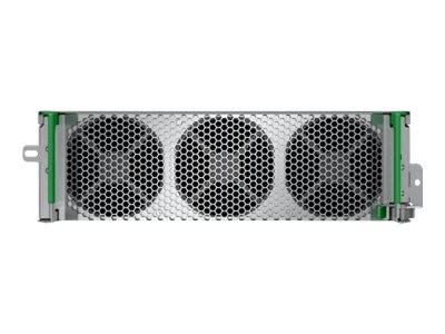 Frontansicht eines Rack-Mount-Hardwaremodul mit drei kreisförmigen Lüftergittern hinter einem perforierten Metallblech, zeigt seitliche Montageklammern und grüne Verriegelungen.