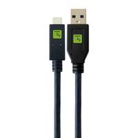 Schwarzes USB-Kabel mit USB-A-Anschluss an einem Ende und kleinerem Geräteanschluss am anderen Ende, dargestellt vor weißem Hintergrund.