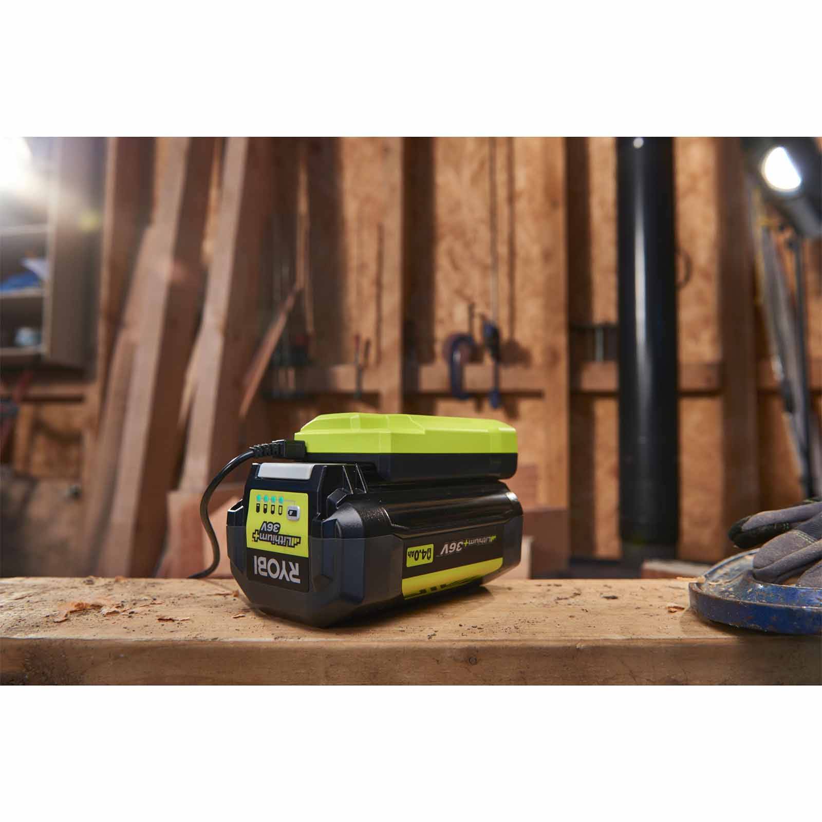 RYOBI Ladegerät RY36C17A MAX POWER 36V