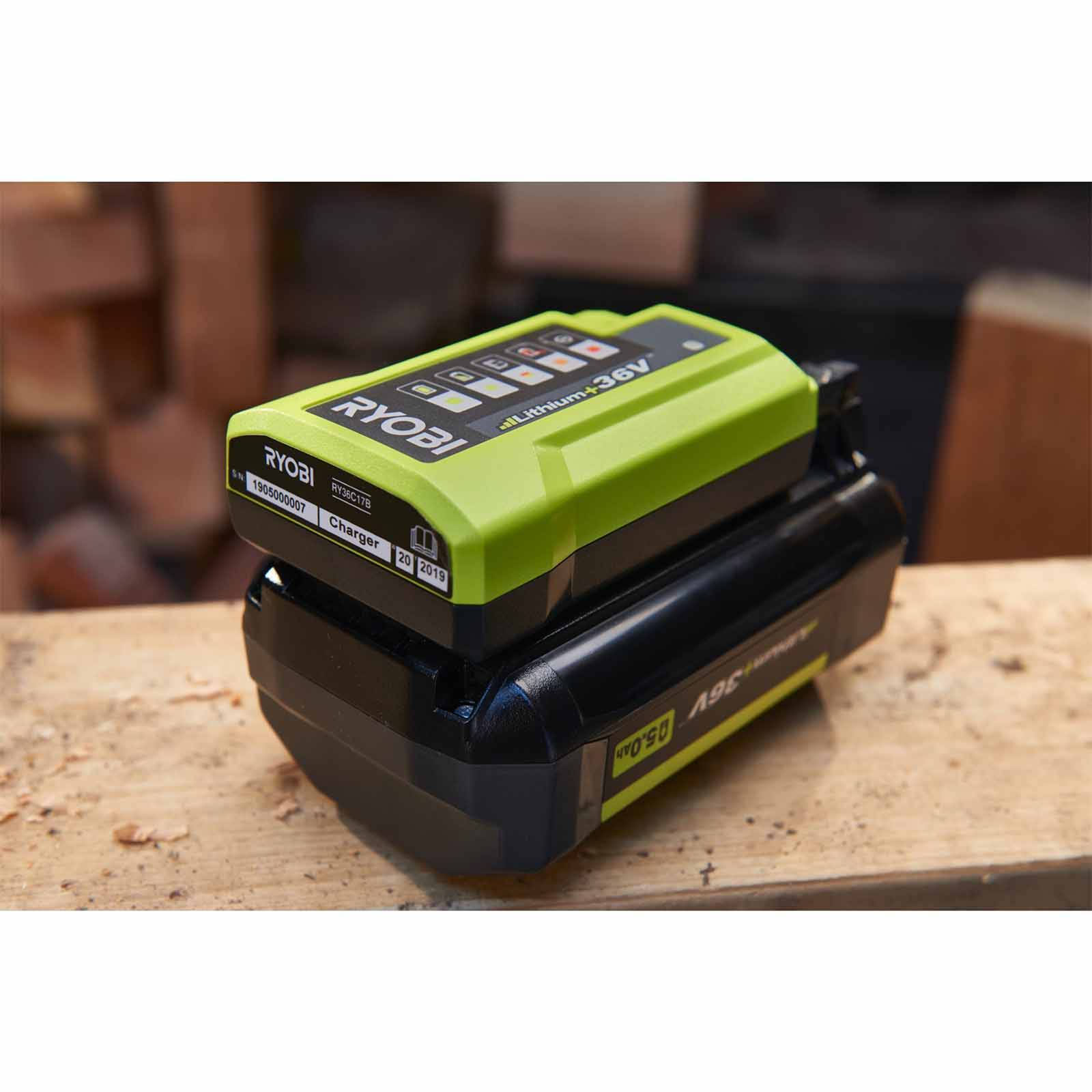 RYOBI Ladegerät RY36C17A MAX POWER 36V