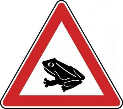 Amphibienwanderung, Aufstellung rechts VZ 145-15 Folientyp: RA1 | Typ A, Ausführung: Alform, Seitenlänge: 630 mm - 70 % - bis 49 km/h