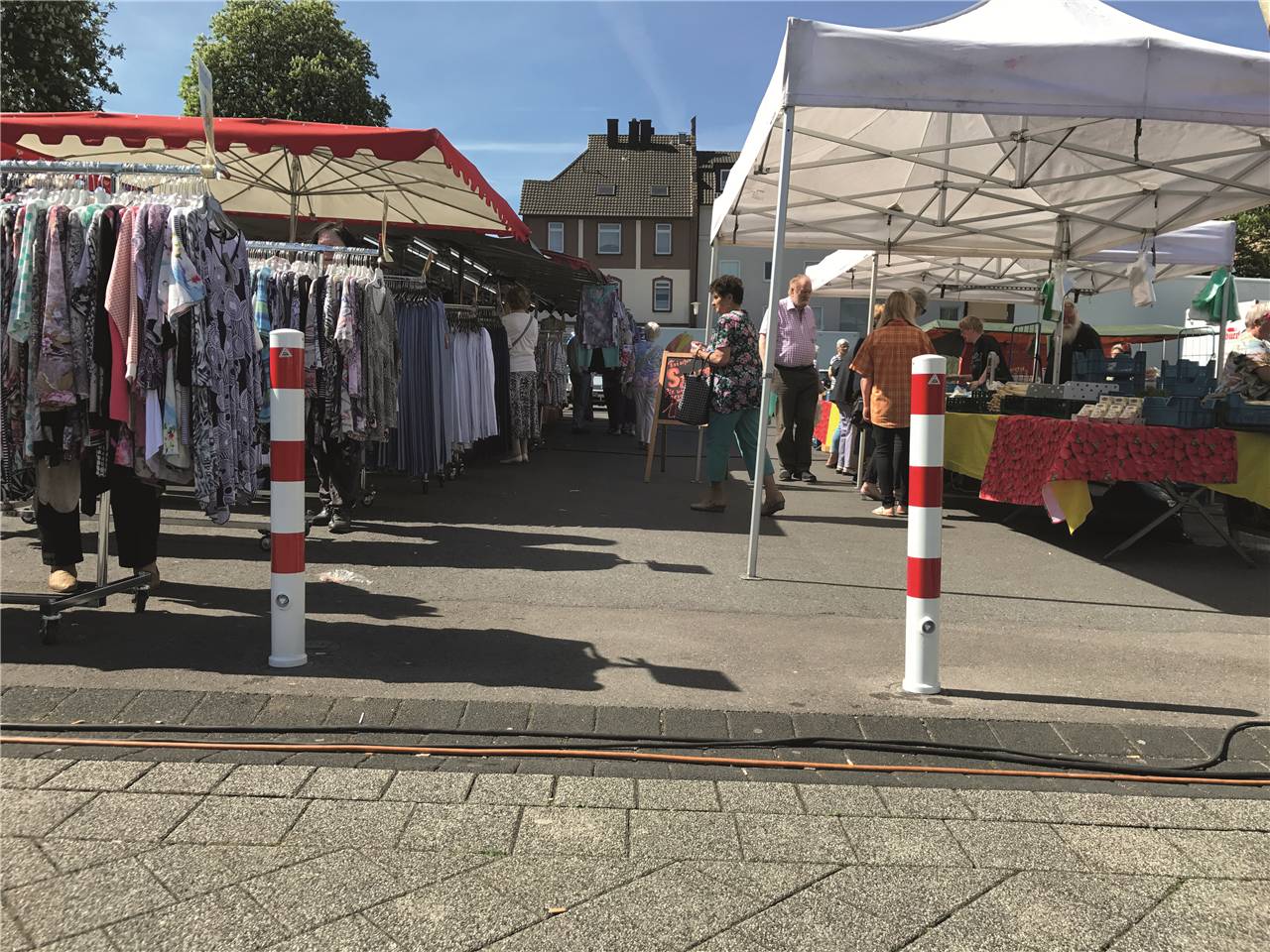 Schake Absperrpfosten, Ø 89 mm | Beschaffenheit: feuerverzinkt | Montageart: für Dübelbefestigung mi