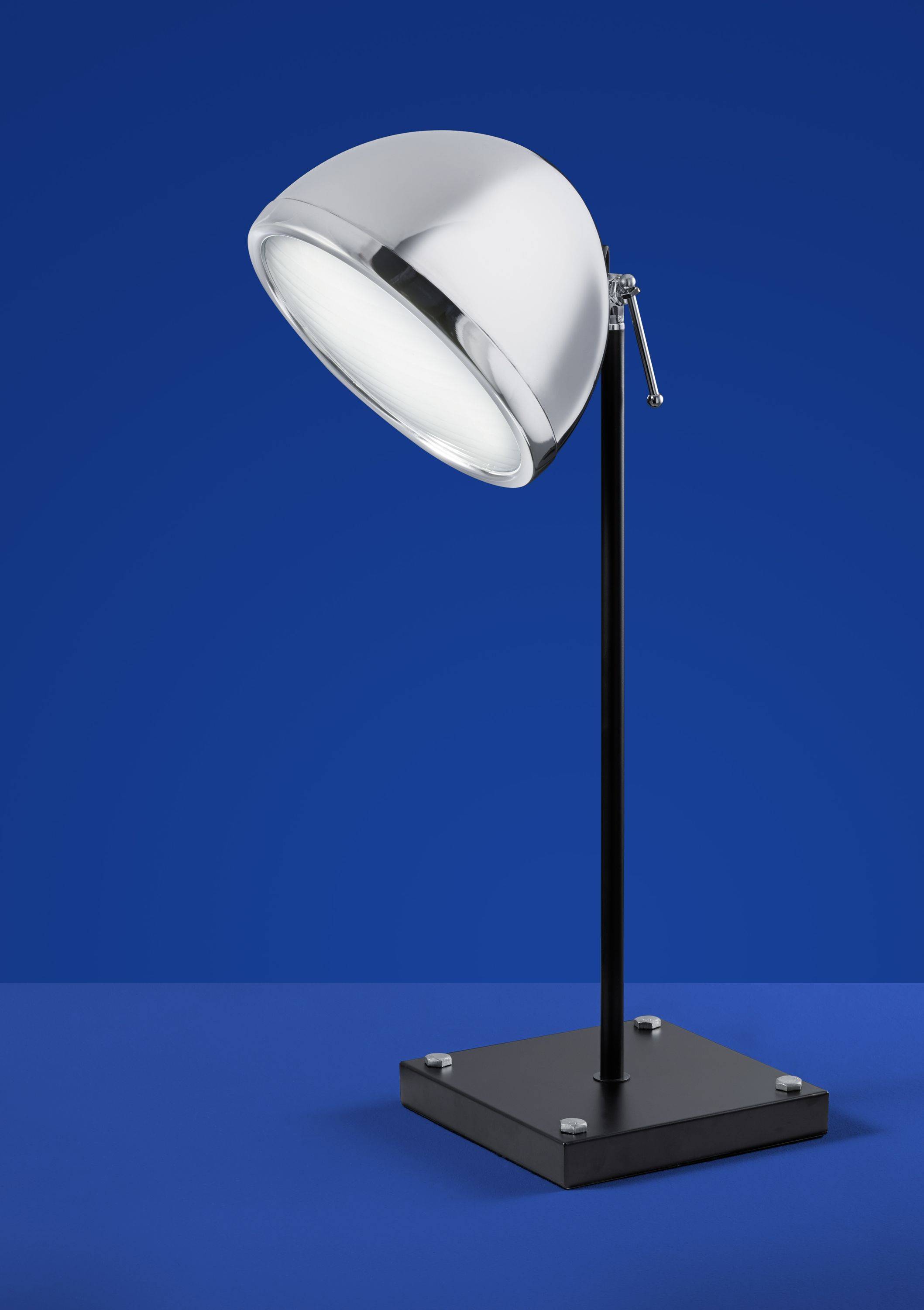 Deutsche LED Tischleuchte Schwarz Chrom Glas Schalter Höhe 64cm Retro