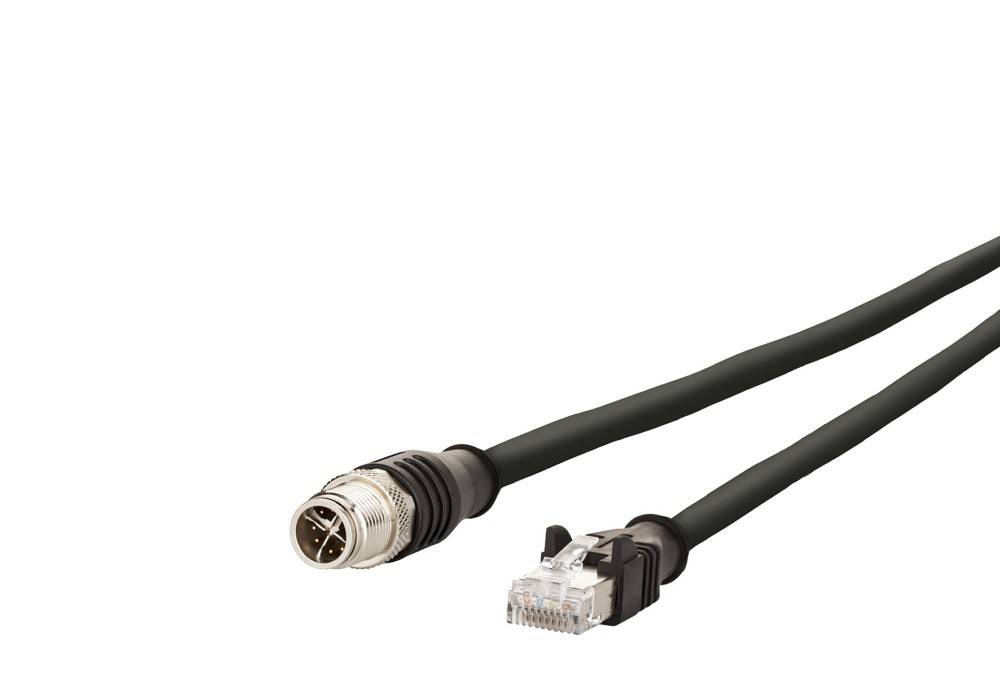 Ein Kabel mit einem M12-Stecker an einem Ende und einem RJ45-Stecker am anderen Ende, geeignet für industrielle Ethernet-Anwendungen.