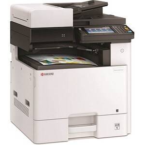 Weißer Kyocera Multifunktionsdrucker/Kopierer für das Büro mit farbigem Touchscreen, Scannerfach oben und einer gedruckten Seite, die herauskommt.
