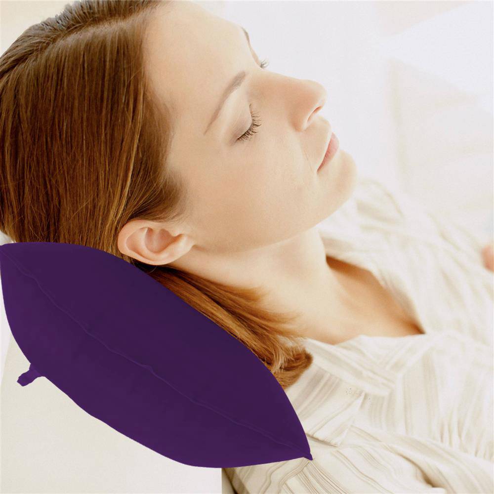 Intirilife Aufblasbares Kissen in SCHWARZ – Rechteckiges Kopfkissen zum Aufblasen mit ergonomischer Form zum bequemen Schlafen – Perfekt geeignet