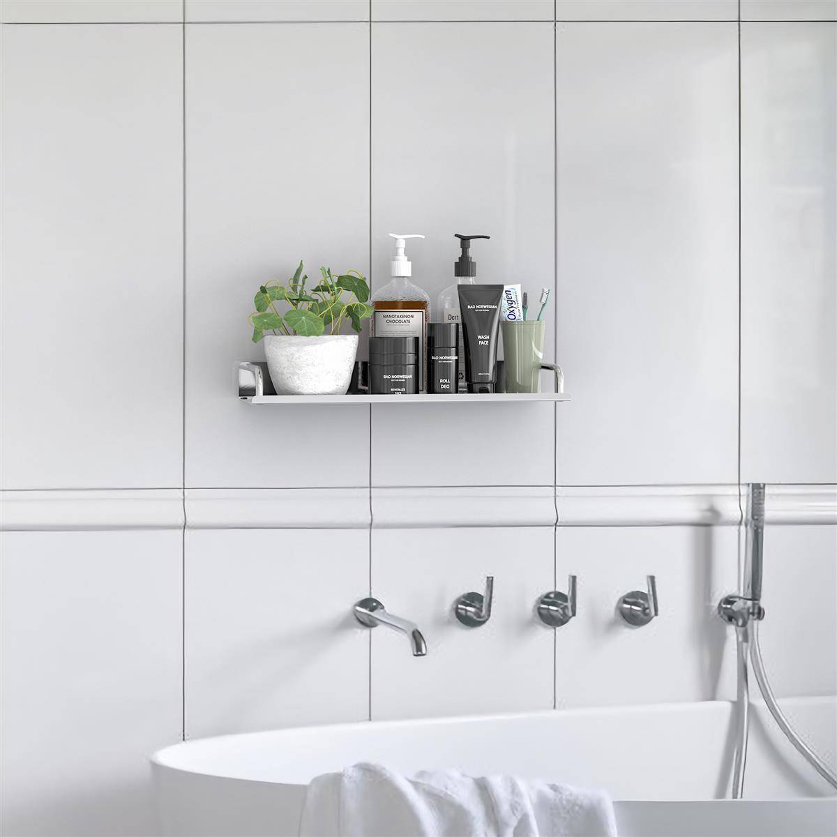 Intirilife Duschablage aus Edelstahl mit 40 x 13 cm - Duschkorb Duschregal Badregal mit praktischen Ablaufrinnen zum Bohren für Bad und Küche