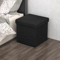 Intirilife Faltbare Sitzhocker 30x30x30 cm in PIANO SCHWARZ - Sitzwürfel mit Stauraum und Deckel aus Stoff mit Mulden - Sitzcube Fußablage Aufbewahr Intirilife Faltbare Sitzhocker 30x30x30 cm in PIANO SCHWARZ - Sitzwürfel mit Stauraum und Deckel aus Stoff mit Mulden - Sitzcube Fußablage Aufbewahr