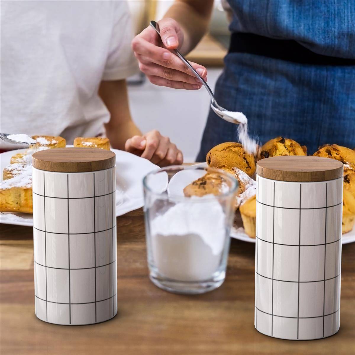 Intirilife Vorratsdose aus Keramik in Größe L mit Deckel - 10 x 18.5 cm - 1000 ml Füllmenge - Luftdichter spülmaschinenfester Vorratsbehälter fü