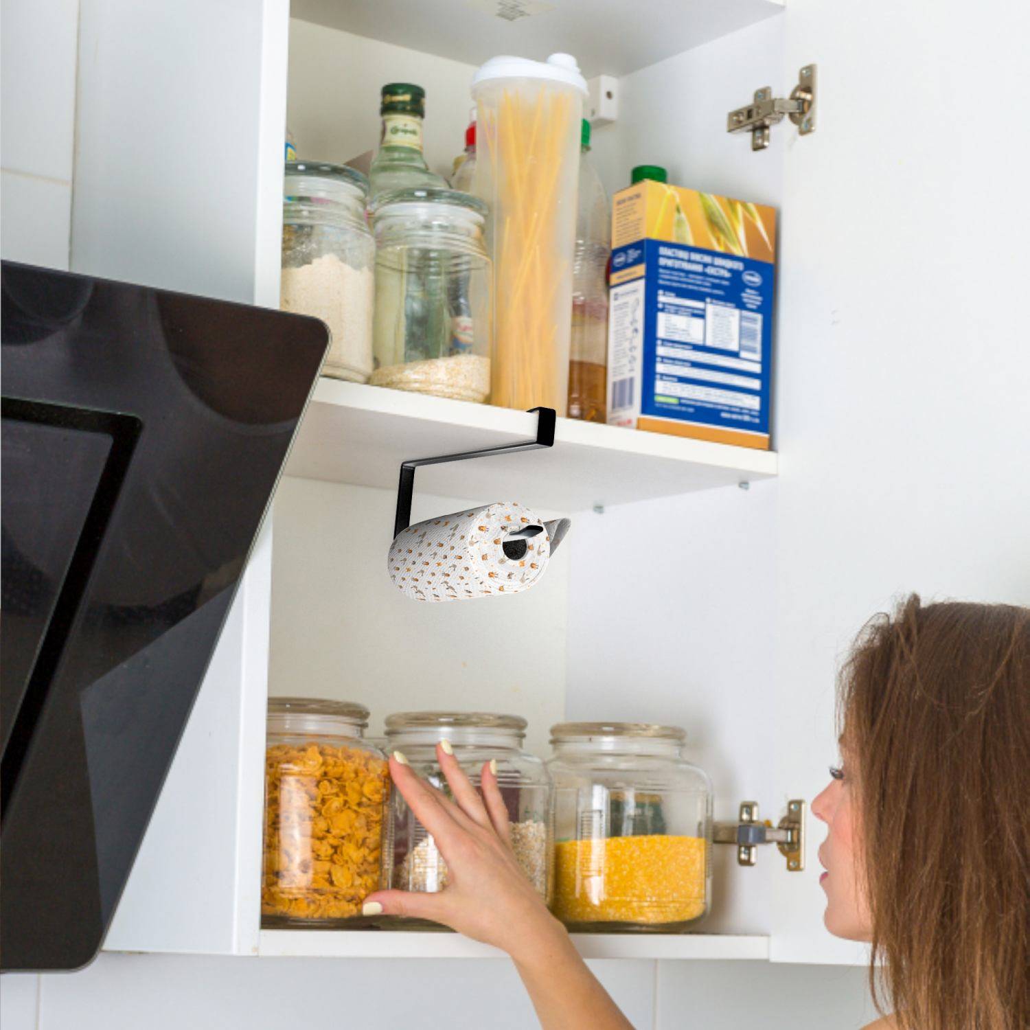 Intirilife 2x Papierrollenhalterung in Schwarz - Z-Form, platzsparende moderne Steckalterung für Papierrollen und weitere Gegenstände