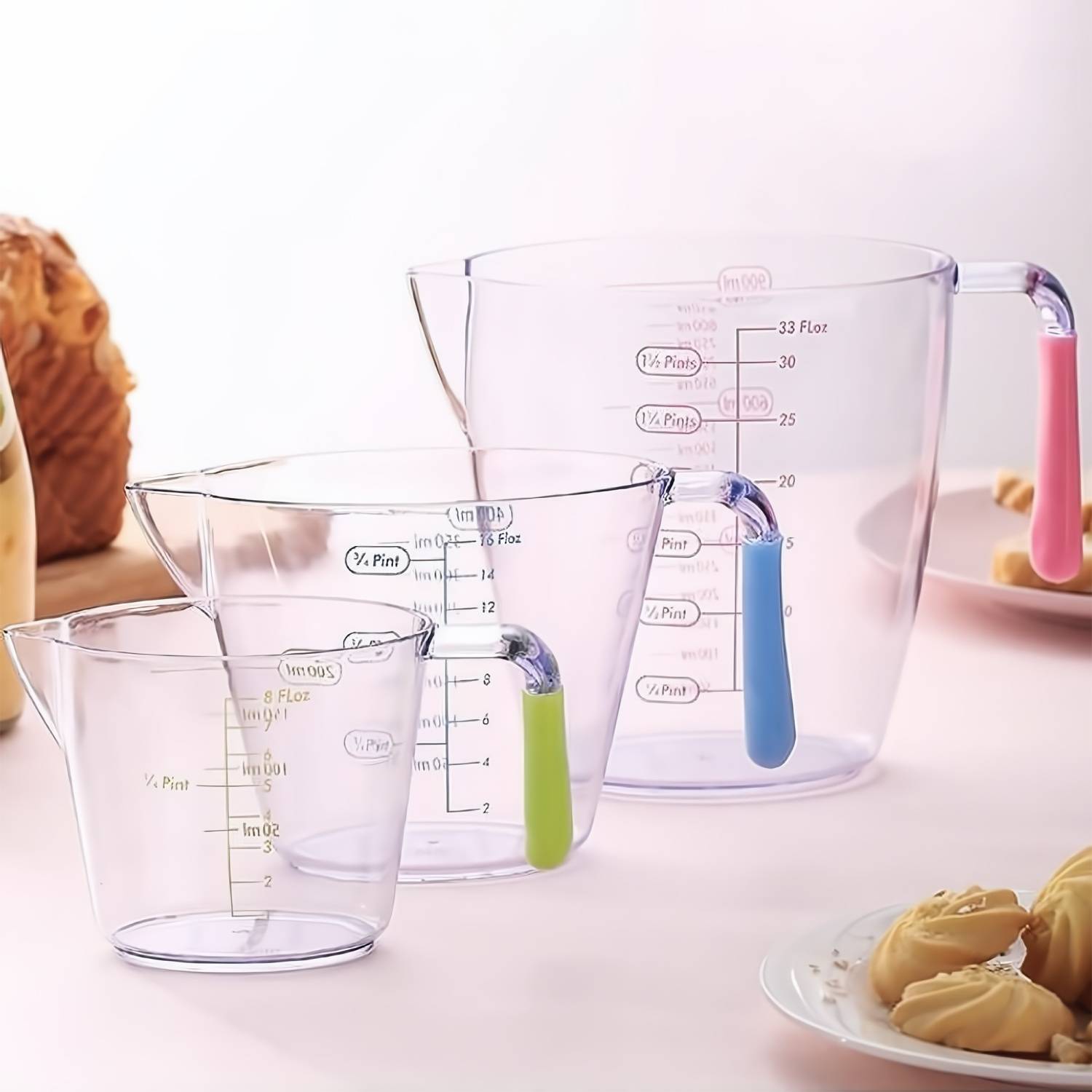 Intirilife 3er Pack Messbecher mit 200 ml, 400 ml und 900 ml - Verschiedenen Größen zum Kochen Backen und Abmessen