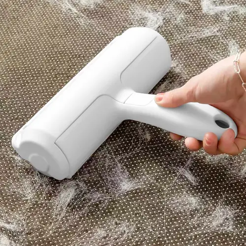 Intirilife Tierhaarentferner in Rot - Fusselroller für Hunde und Katzenhaare, wiederverwendbare Fusselrolle Intirilife Tierhaarentferner in Rot - Fusselroller für Hunde und Katzenhaare, wiederverwendbare Fusselrolle