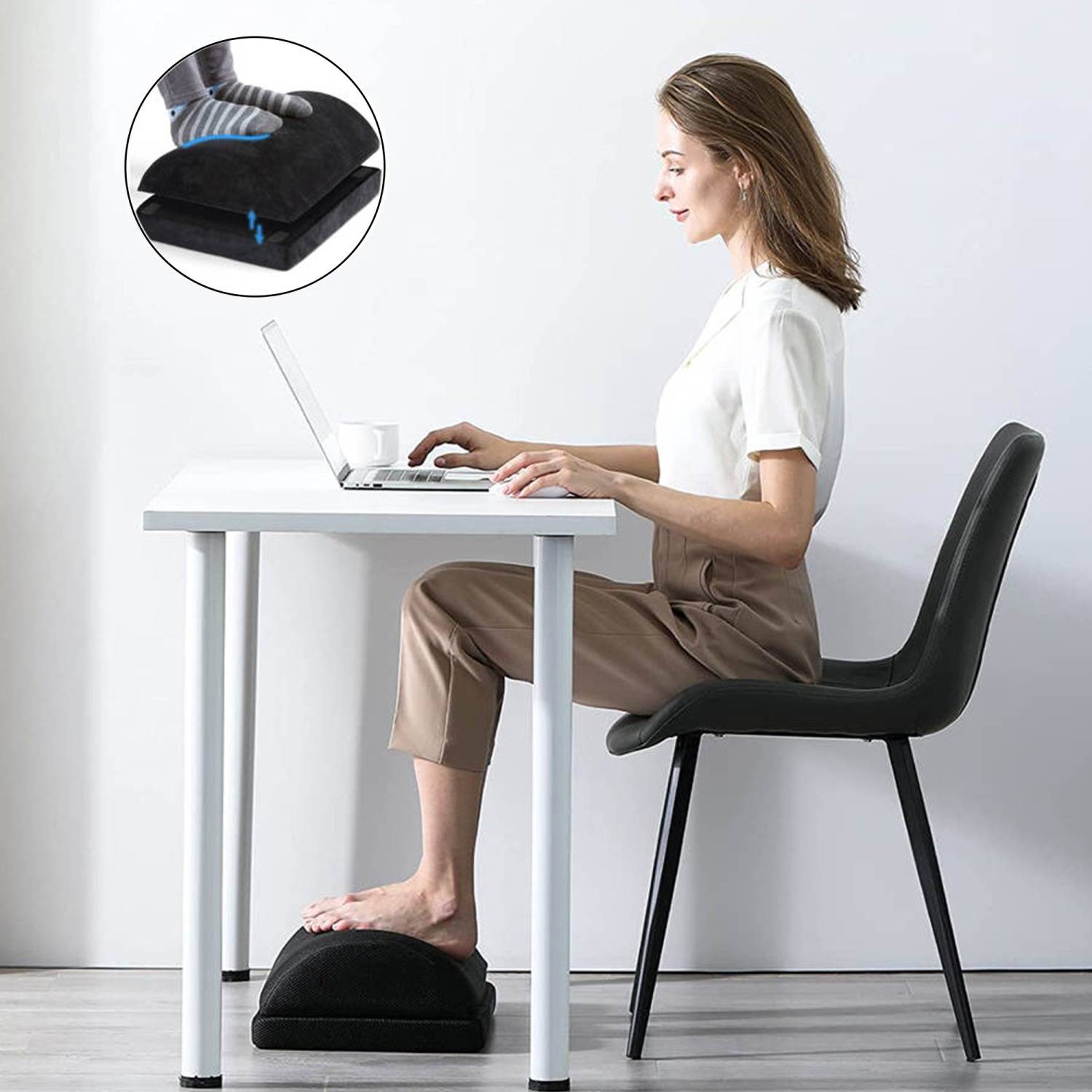 Intirilife Fußablage mit Memory Schaum - Höhenverstellbare multifunktionale ergonomische Fußstütze