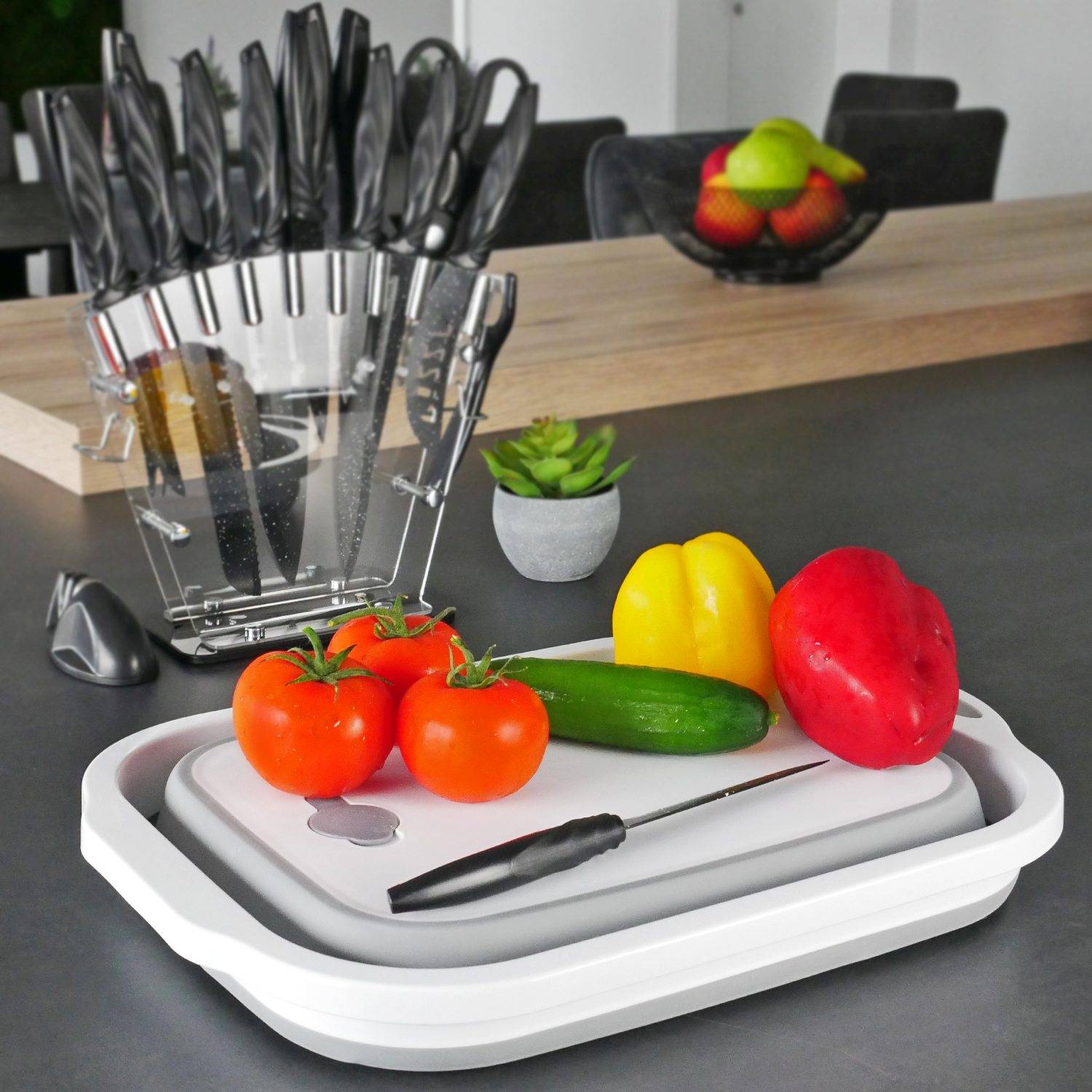 Intirilife Multifunktionales zusammenklappbares Schneidebrett Abtropfbehälter mit 8L Volumen in Grau - Weiß mit Aufbewahrungsbox für Schneiderwerkz