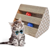 Intirilife Interaktives Katzenkratzbrett Katzenspielzeug aus brauner Wellpappe mit 27.5 x 23.5 x 17.5 cm Größe - Zur spielerischen Beschäftigung Ih Intirilife Interaktives Katzenkratzbrett Katzenspielzeug aus brauner Wellpappe mit 27.5 x 23.5 x 17.5 cm Größe - Zur spielerischen Beschäftigung Ih