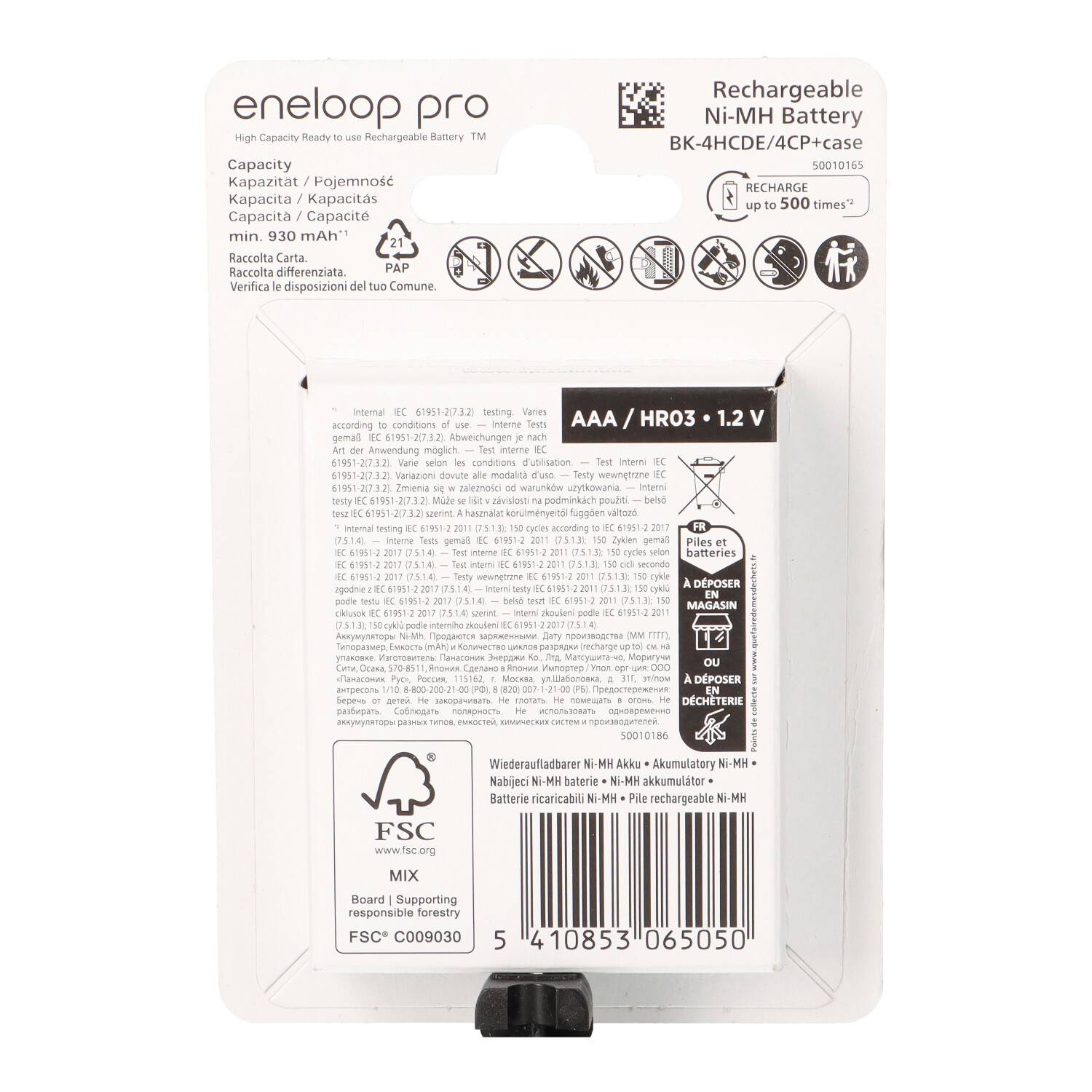 Paket wiederaufladbarer eneloop pro Ni-MH AAA-Batterien, gekennzeichnet mit AAA/HR03 1,2V mit 930-mAh-Kapazität und Recycling-Symbolen.
