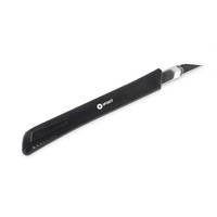 Schwarzes Universalmesser mit ausfahrbarer Klinge auf weißem Hintergrund.