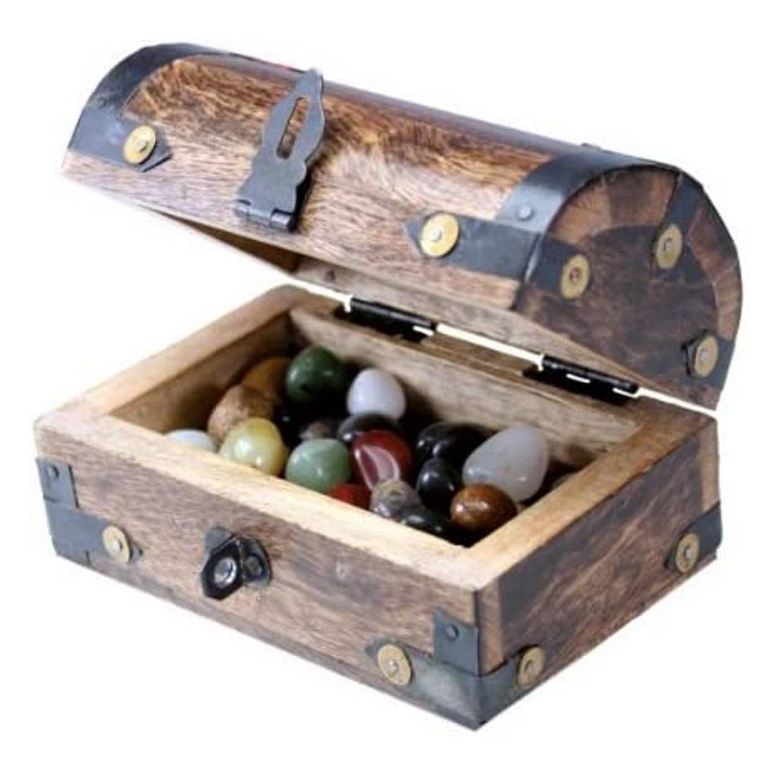 BestSaller Piraten Schatztruhe gefüllt mit 150g Halbedelsteinen, 11x7x9 cm, mehrfarbig