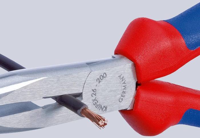 Flachrundzange L.200mm pol.40Grad gew.Ku.-Überzug KNIPEX